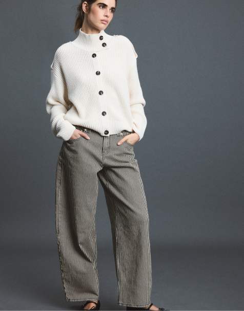 Stradivarius High-neck button-up knit cardigan in vanilla - view 1