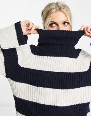 Stradivarius high neck knitted sweater in stripe-Black