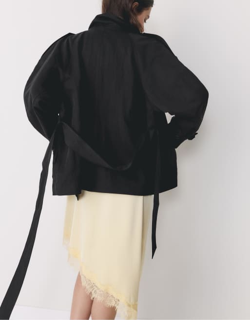 Stradivarius High-neck trench coat in black, 3 of 4