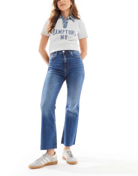Stradivarius high waist cropped flare jean in mid blue - view 1