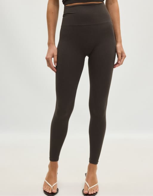 Stradivarius High-waist seamless leggings in brown, 4 of 6