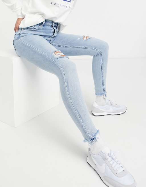 Stradivarius high waist skinny jeans with rips in bleach blue, 3 of 4