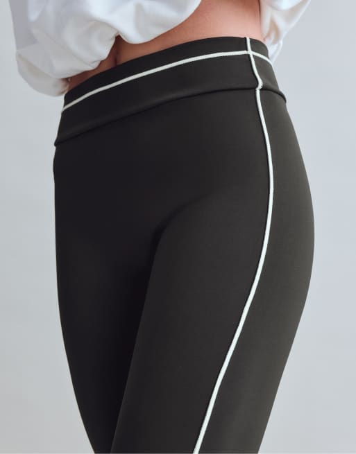 Stradivarius højtaljede leggings med piping i sort, 4 af 7