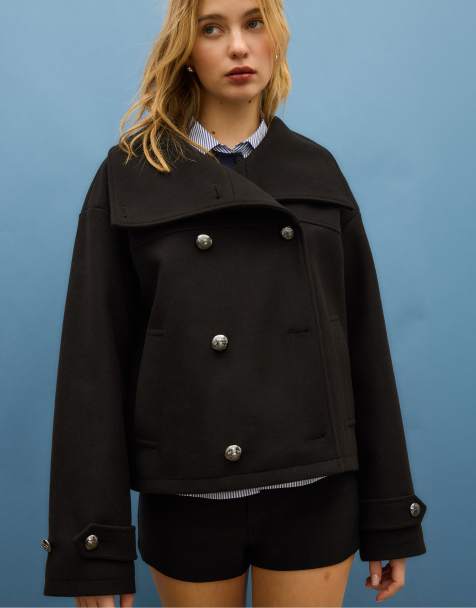 Stradivarius – Hochgeschlossene, weiche Jacke in Schwarz mit überkreuztem Design - view 1