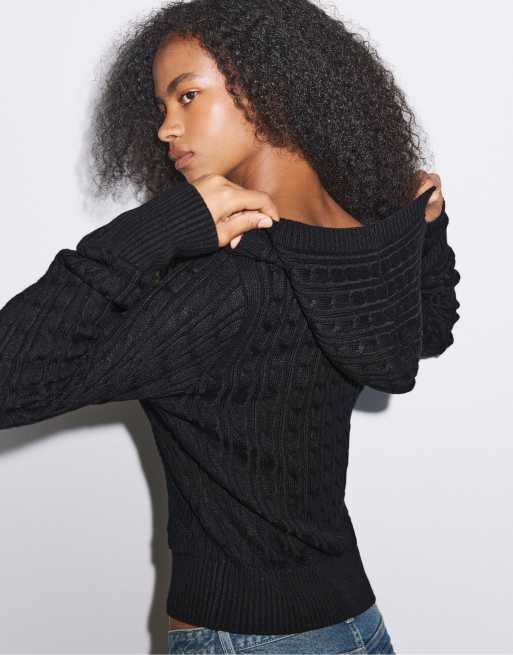 Stradivarius Hooded cable-knit jumper in black, 3 of 7
