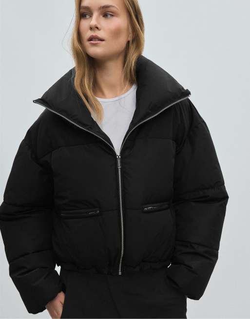 Stradivarius hoogsluitend cropped jack in zwart, 5 van 7