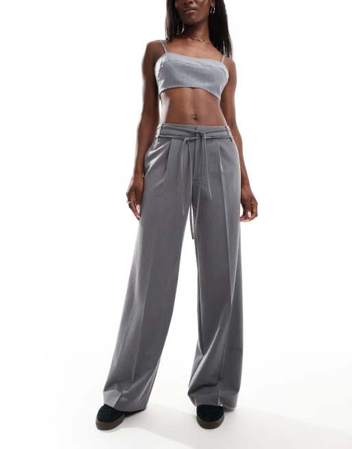Stradivarius – Hose in Grau mit weitem Bein und Schleifengürtel