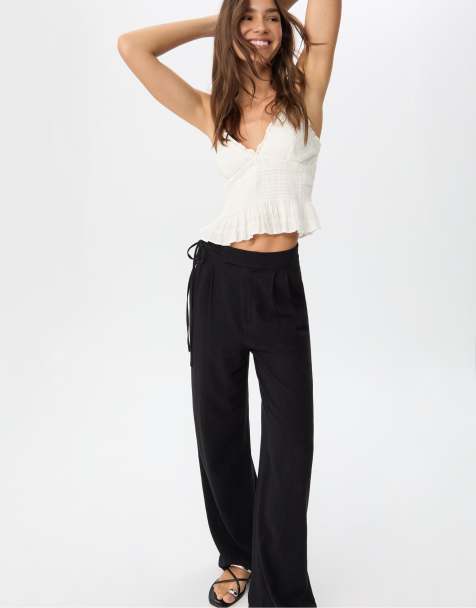 Stradivarius – Hose in Schwarz mit Leinenanteil und Bindedetail - view 1