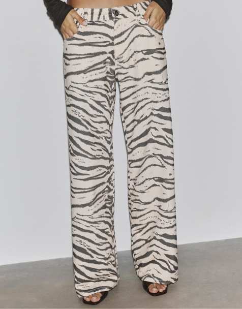 Stradivarius – Hose in Steinbeige mit weitem Bein - view 1