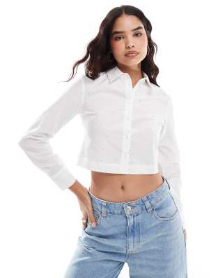 hotfix detail cropped shirt in white