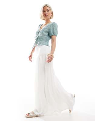Stradivarius - Hvid maxinederdel - view 1