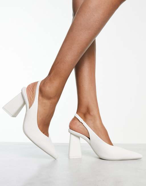Stradivarius - Hvide slingback-sandaler med dækket tå