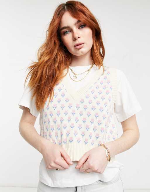 Stradivarius jacquard knitted vest in beige ASOS