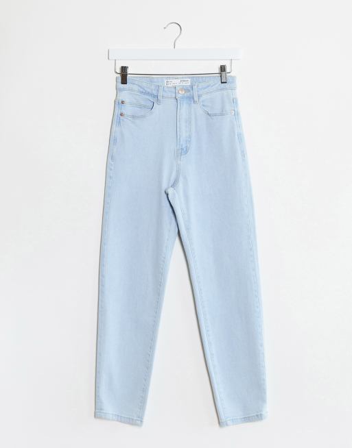 Stradivarius – Jasnoniebieskie jeansy o dopasowanym kroju mom fit ze stretchem