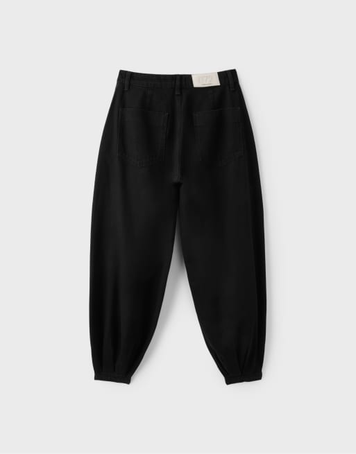 Stradivarius jean ballon délavage denim noir, 7 de 7