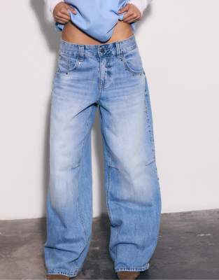Stradivarius - Jean ultra baggy avec étoiles sur les côtés - Bleu moyen clair
