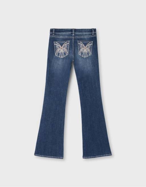 Stradivarius jeans a zampa con tasca ricamata in denim lavaggio medio, 7 di 7