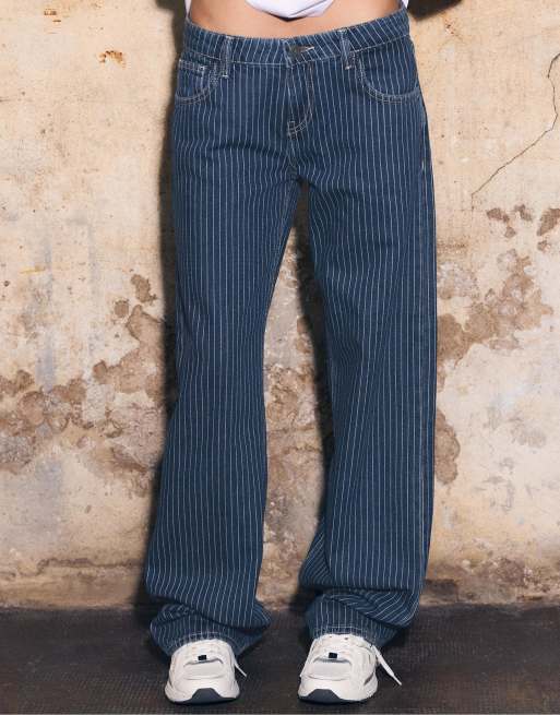 Stradivarius - Jeans ampi a vita medio alta a righe in denim azzurro medio, 2 di 4