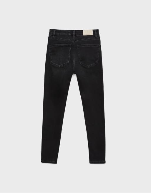 Stradivarius – Jeans in dunkler Waschung mit mittelhohem Bund und engem Schnitt, 7 von 7