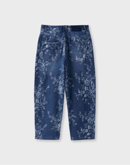 Stradivarius jeans med blomsterjacquard og barrel-ben i mellemblå denim, 7 af 7