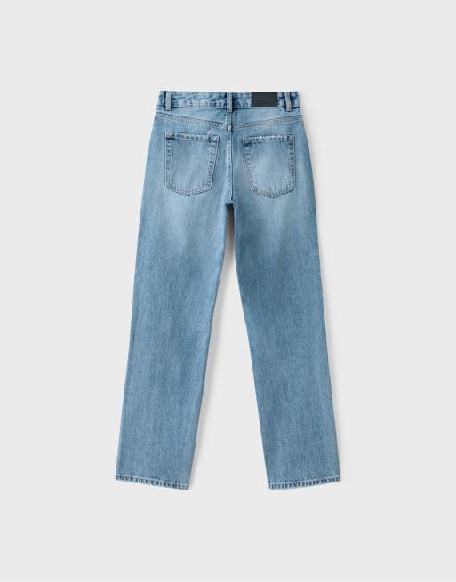 Stradivarius jeans med knappstängning, rak smal passform, mellanblå denim, 6 av 6