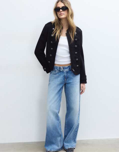 Stradivarius - Jeans met wijde pijpen, lage taille en siersteentjes in medium lichtblauw denim - view 1