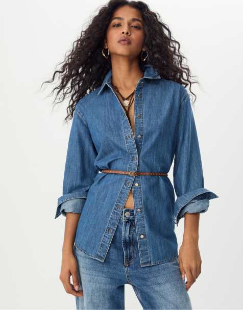Stradivarius – Jeanshemd in mittlerem Hellblau mit Gürtel - view 1