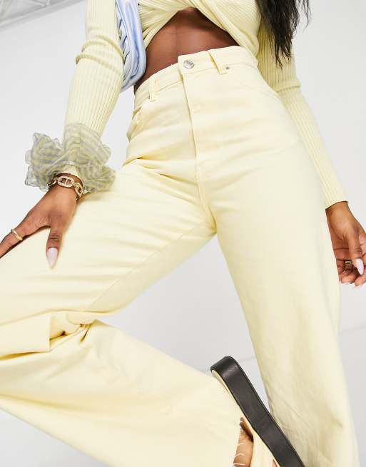 Stradivarius – Jeansy typu dad w stylu lat 90. w kolorze żółtym