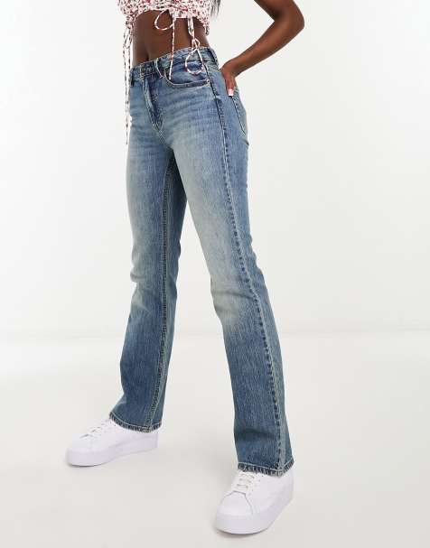 Stradivarius – Jeansy z prostymi nogawkami z efektem sprania w stylu vintage - view 1