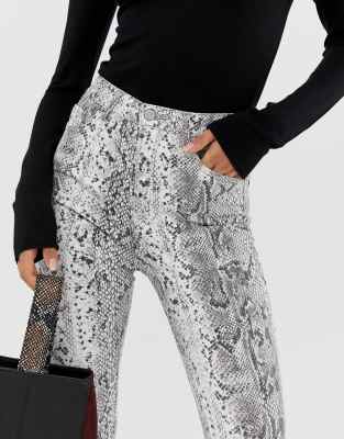 stradivarius jegging