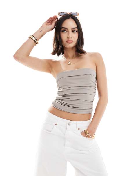 Stradivarius – Jerseyoberteil in Beige mit gerafftem Detail - view 1