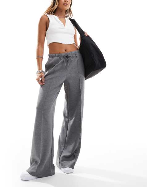 Stradivarius - Joggers morbidi al tatto color grigio scuro con cuciture a vista sul davanti - view 1