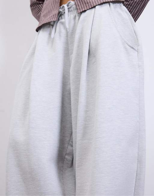 Stradivarius - Joggingbroek met ballonpijpen en plooien in gemêleerd grijs, 4 van 4