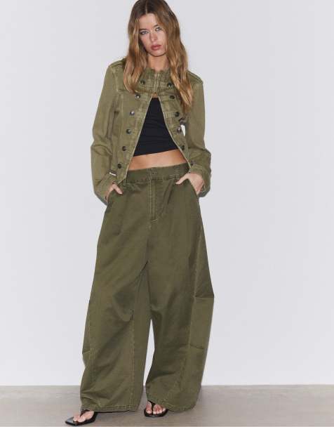 Stradivarius – Kakifärgad jacka i twill med knappar - view 1