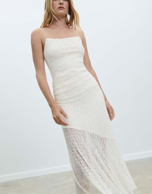 Stradivarius - Kanten maxi-jurk met smalle bandjes in vanille, 2 van 4