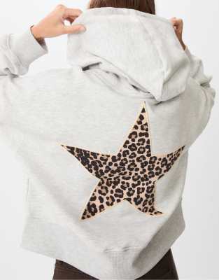 Stradivarius - Kapuzenpullover in meliertem Grau mit Leopardenmuster-Stern