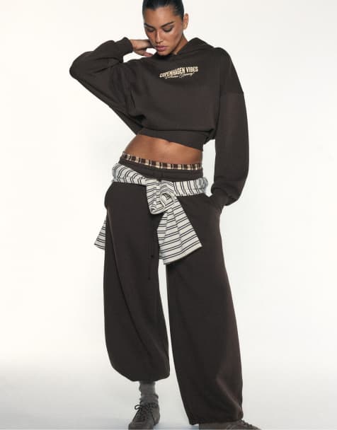 Stradivarius karierter Kapuzenpullover in Braun - view 1
