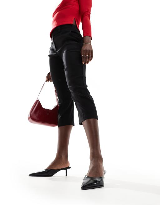 Stradivarius kitten heel mule in black , 2 of 4