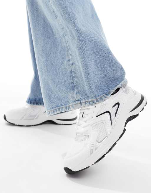 Stradivarius – Klobige Sneaker in Weiß, 4 von 5
