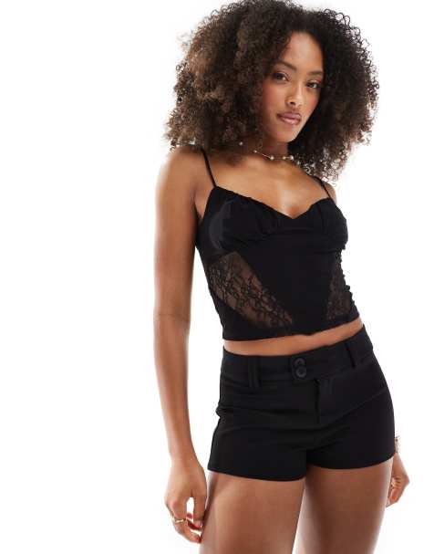 Stradivarius – Knappe Shorts in Schwarz - view 1