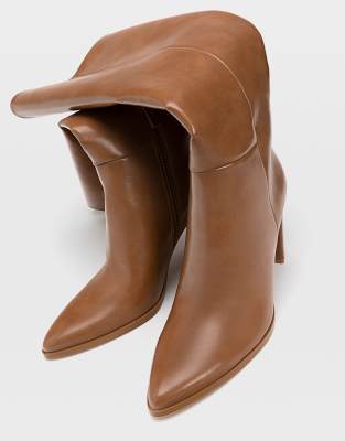 pointed brown boots