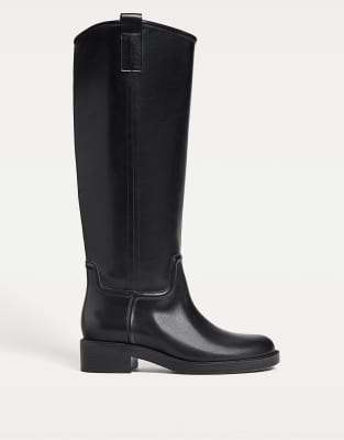 Stradivarius - Kniehohe Reitstiefel in Schwarz