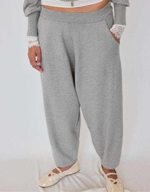 Stradivarius Knit barrel trousers in grey melange, 4 of 7
