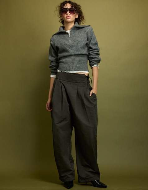 Stradivarius Knit jumper with padded shoulders and quarter-zip in dark grey - view 1