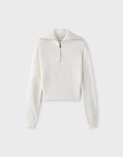 Stradivarius Knit jumper with padded shoulders and quarter-zip in ecru, 6 of 7
