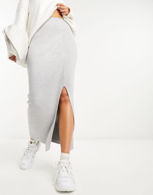 Gray knit midi outlet skirt