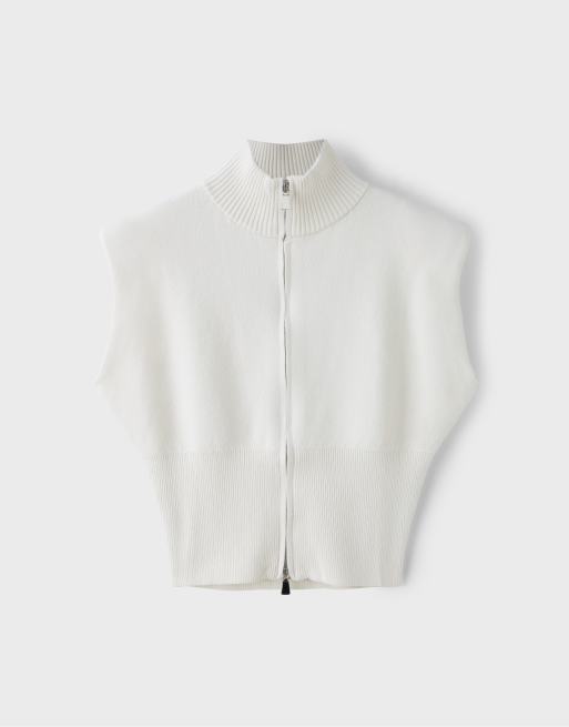 Stradivarius Knit vest with padded shoulders and zip in ice, 6 of 7