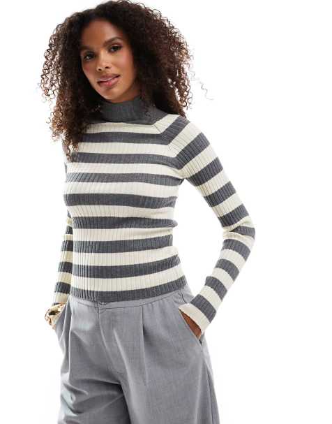 Stradivarius knitted sweater in gray and beige stripe - view 1