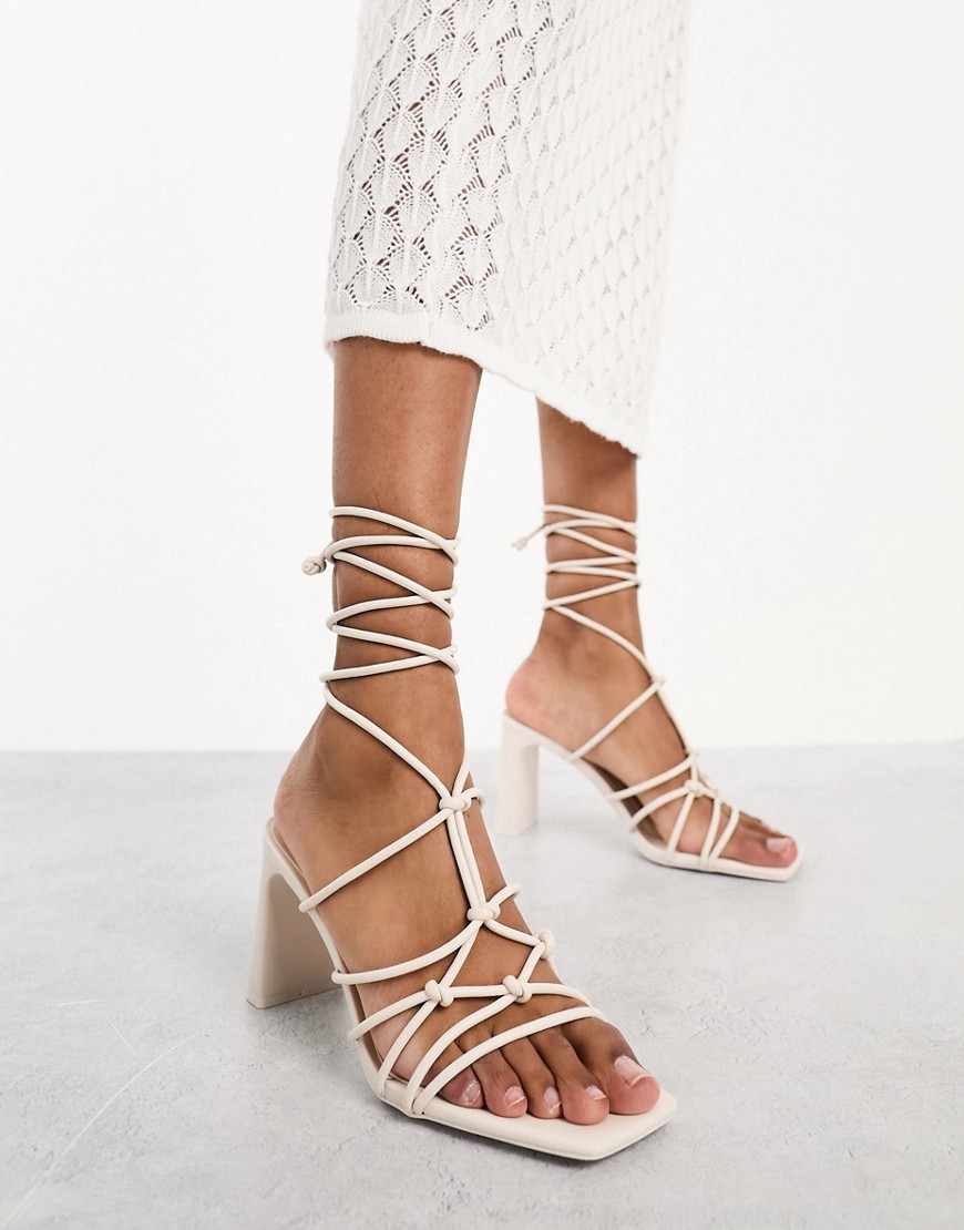 Stradivarius knot front strappy heeled sandal in beige-White