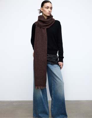 Stradivarius - Kontrast-Schal in Braun-Brown